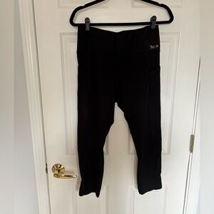 Juicy Couture Cropped Leggings